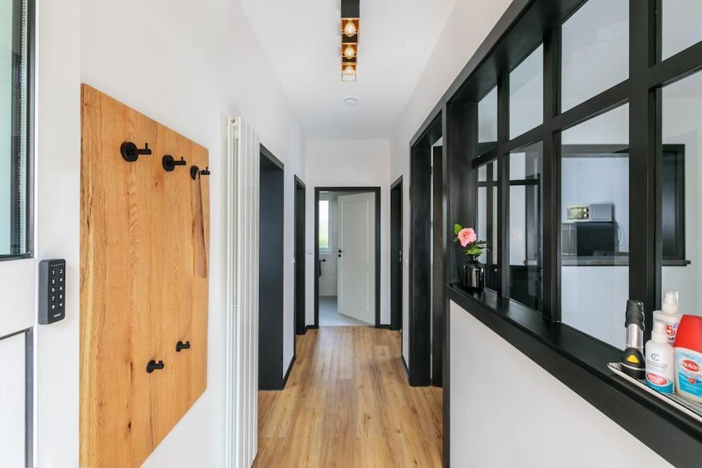 Charmantes Townhaus Mit Garten, W-Lan & Netflix Potsdam Buitenkant foto