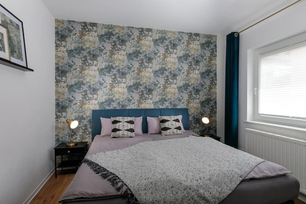 Charmantes Townhaus Mit Garten, W-Lan & Netflix Potsdam Buitenkant foto